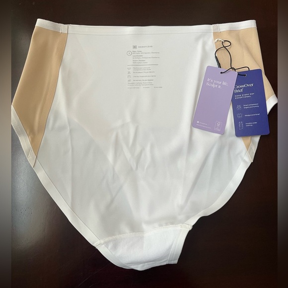 NWT HoneyLove Lace Crossover Brief in Astral - Picture 6 of 8